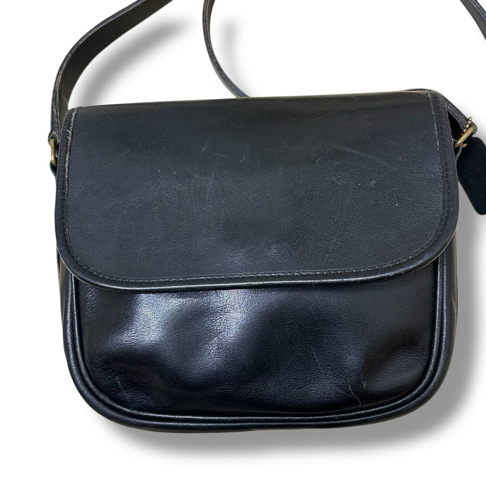 Coach Vintage Tailored Pouch #4110 Black Leather Flap Crossbody Purse 0440-936 - Picture 3 of 16